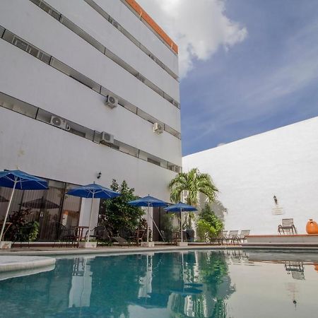Hotel Ambassador Merida Exterior photo