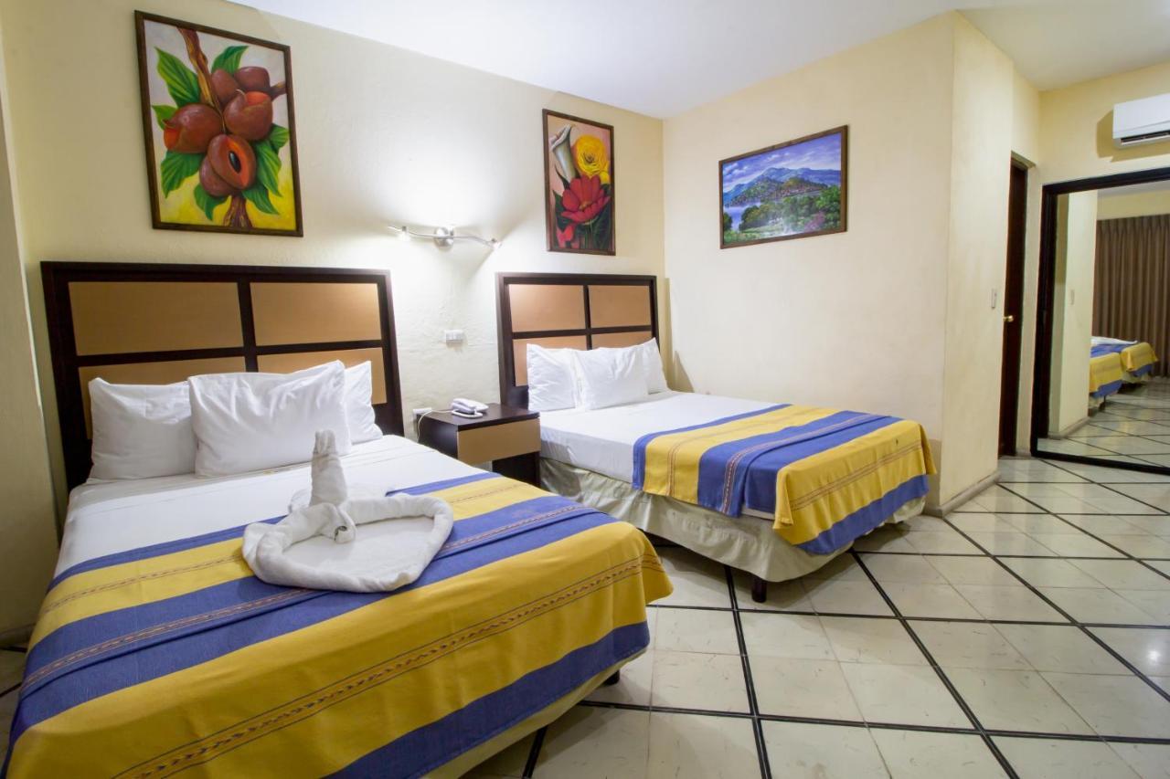 Hotel Ambassador Merida Exterior photo