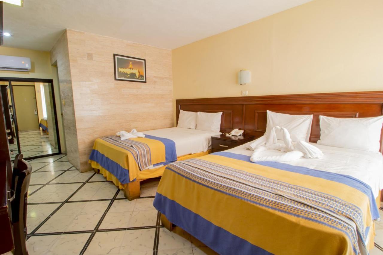 Hotel Ambassador Merida Exterior photo